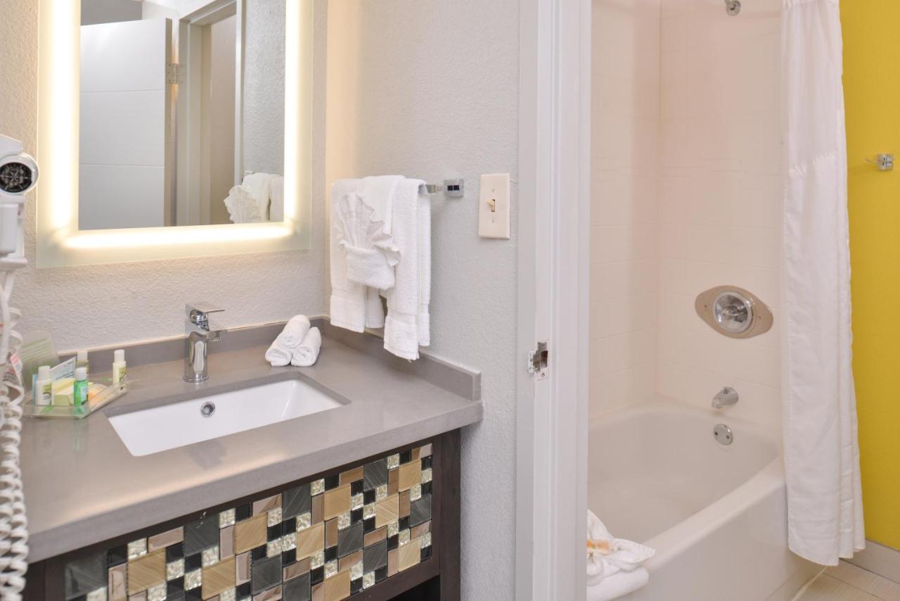 Holiday Inn Dallas-Richardson By Ihg מראה חיצוני תמונה