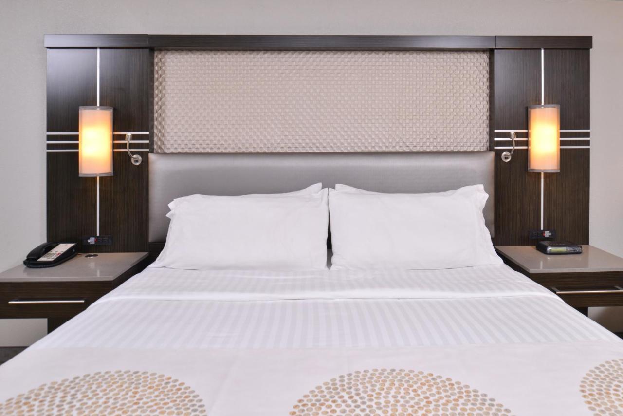 Holiday Inn Dallas-Richardson By Ihg מראה חיצוני תמונה