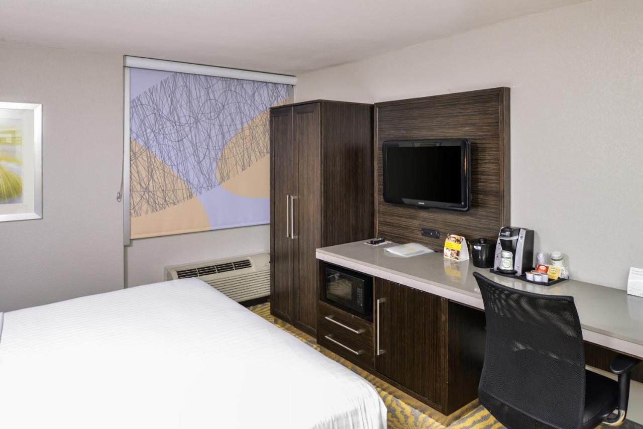 Holiday Inn Dallas-Richardson By Ihg מראה חיצוני תמונה